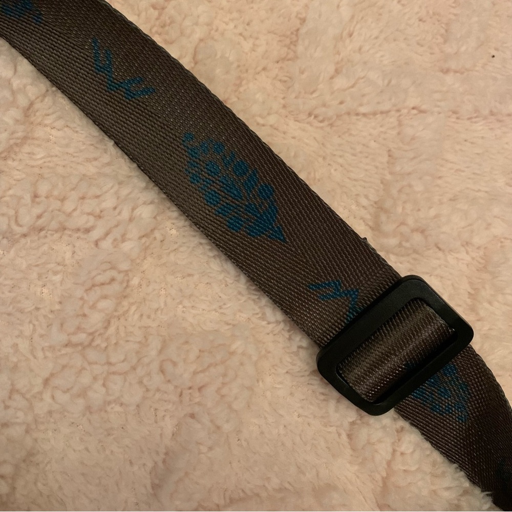 Dagger FP Movement x Doughnut Series Bum Bag, Khaki & Gray - Brand New w/o Tags! - Picture 3 of 10